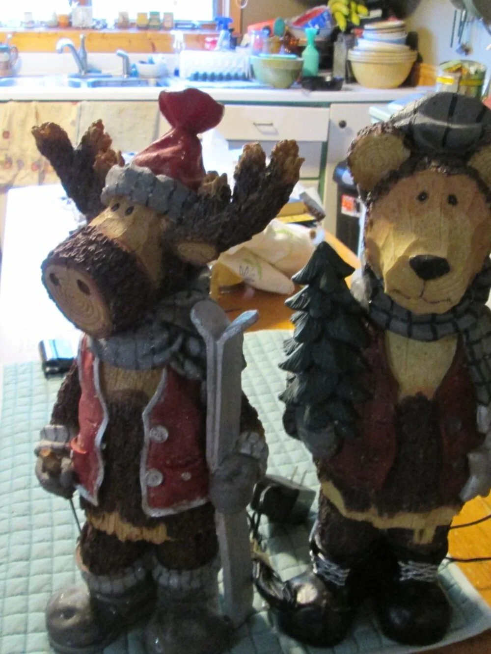 vtg rare Pueblo International earthy critters carved wood resin fiber optic